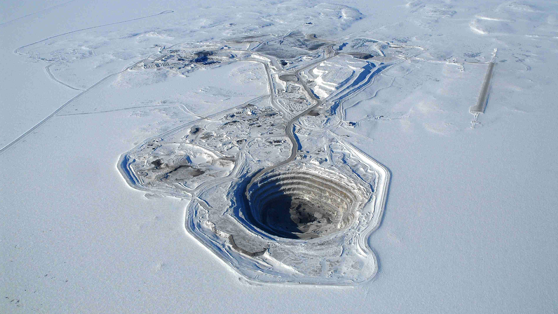 Traçabilité et sanctions russes : Le nouveau chantier de l’industrie du diamant et des pierres de couleurs